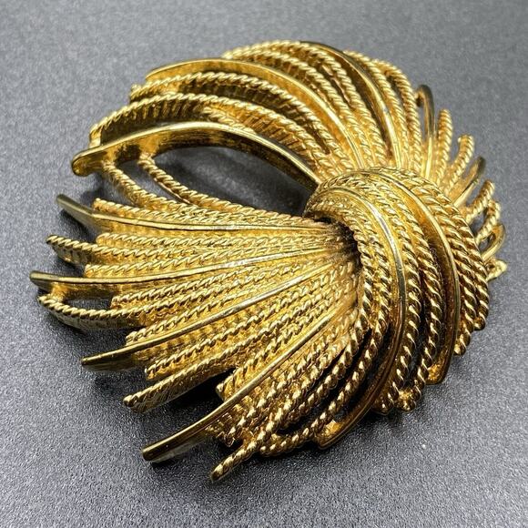 Vintage Monet Mirador Burst Tassel Rope Brooch Fireworks - Picture 3 of 7